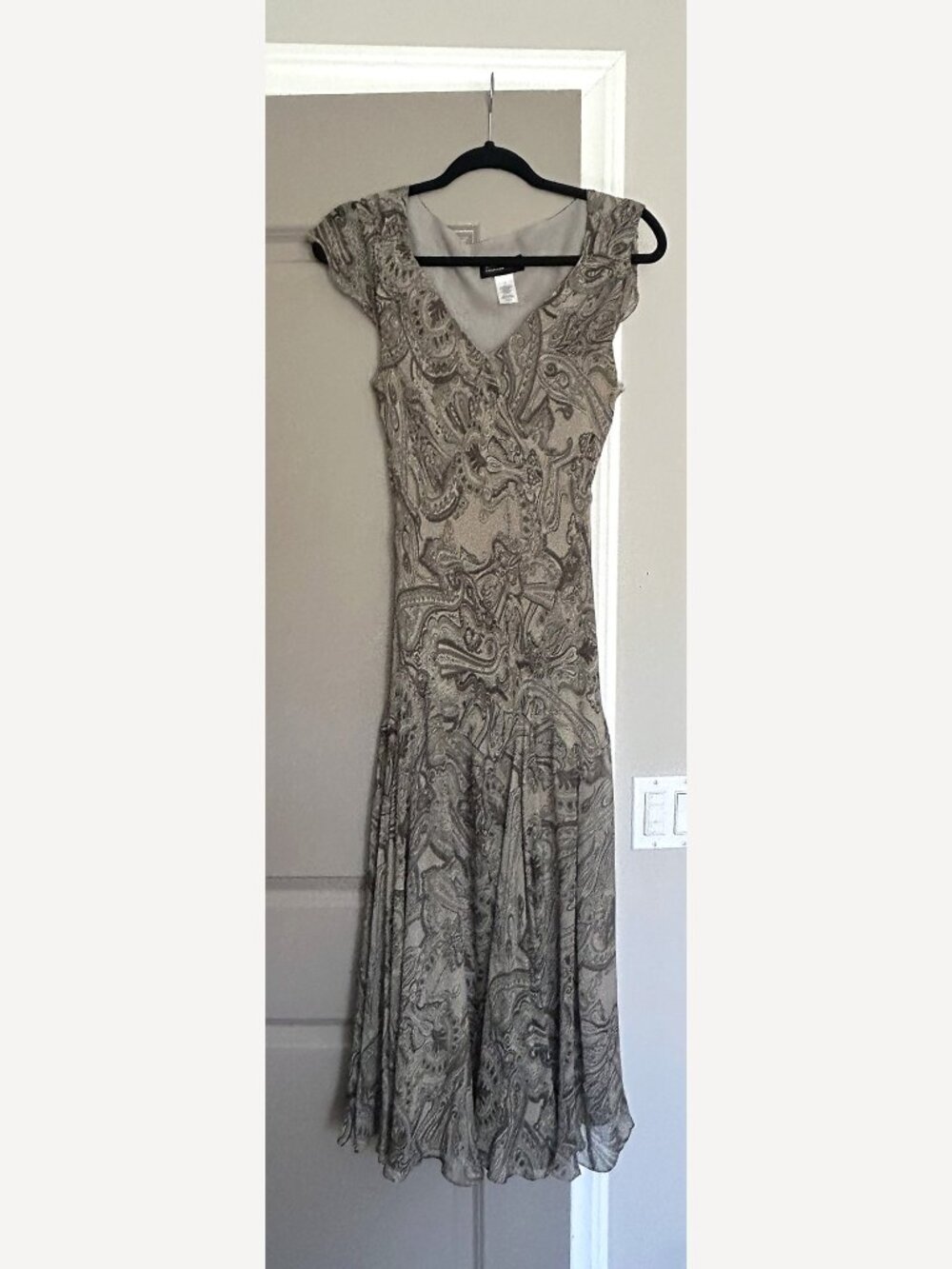 Jones New York Collection Silk Lined Paisley Midi Dress